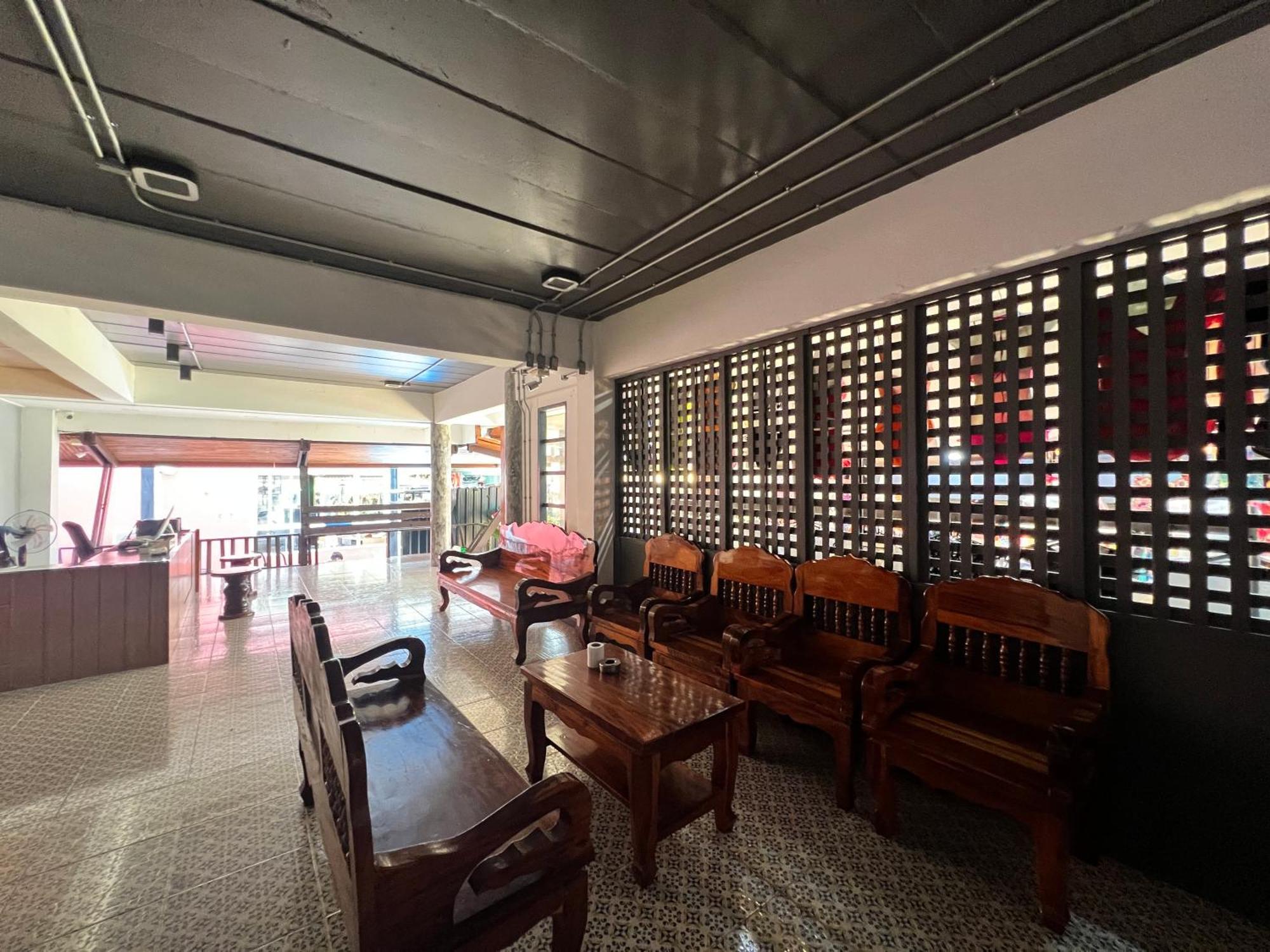 Phi Phi Inn Luaran gambar