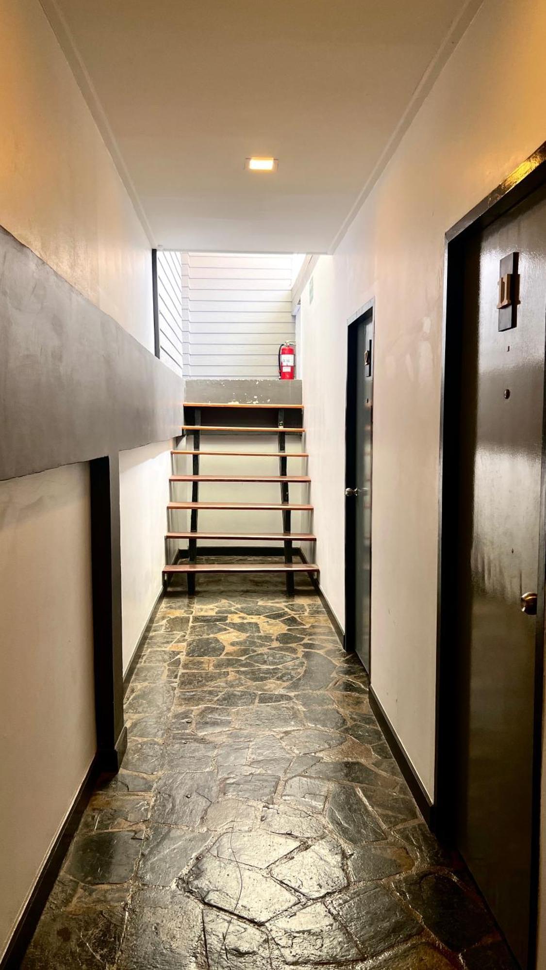 Phi Phi Inn Luaran gambar